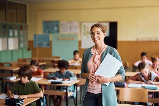 Immagine in evidenza dell'articolo: Concorso docenti straordinario, si punta ai 70mila posti del PNRR