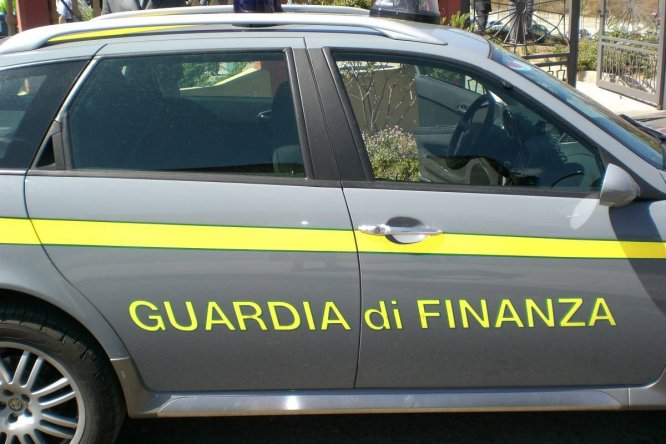 Immagine in evidenza dell'articolo: Concorso Guardia di Finanza 2024: per 1330 Allievi Marescialli diplomati