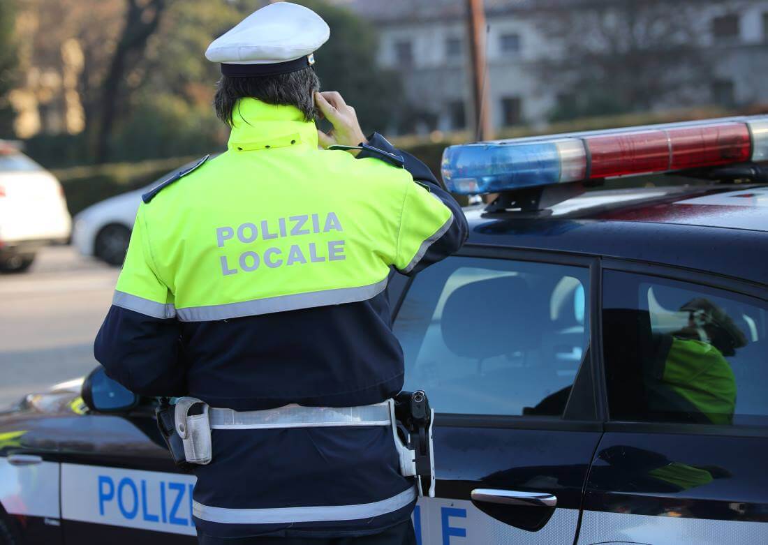 Immagine in evidenza dell'articolo: Concorsi Regione Basilicata – bandi per 13 Agenti di Polizia Locale