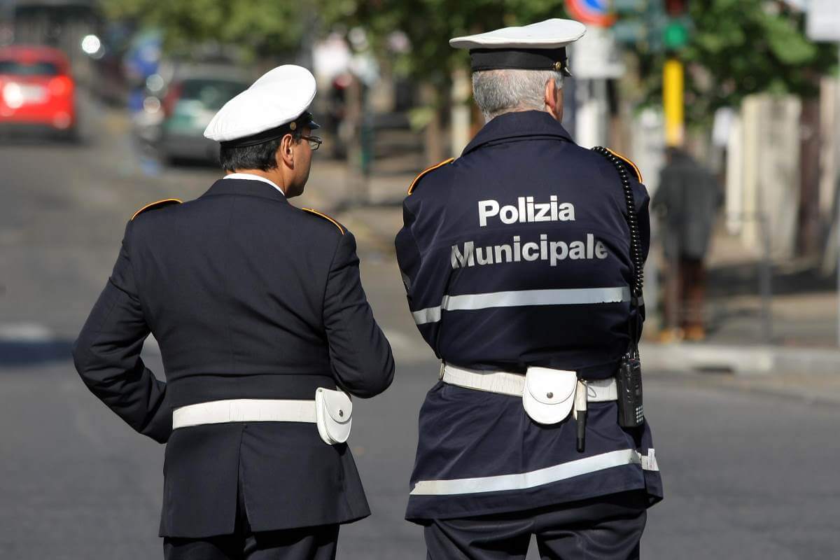 Concorso Comune Pioltello 2024 - bando per 5 Agenti Polizia Locale