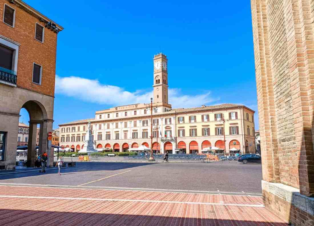 Concorso Comune di Forlì 2024 - Bando per 8 Istruttori Tecnici