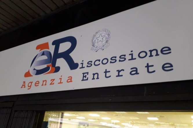 Immagine in evidenza dell'articolo: Concorso Agenzia Entrate Riscossione 2024: bando per 470 assunzioni