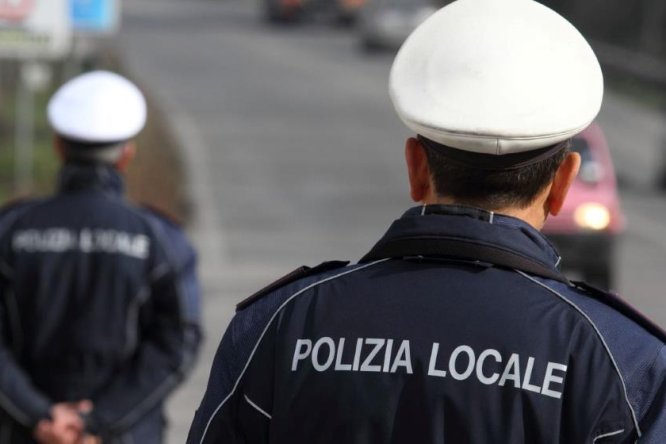 Immagine in evidenza dell'articolo: Concorso Comune di Giugliano in Campania: bando per 11 vigili urbani