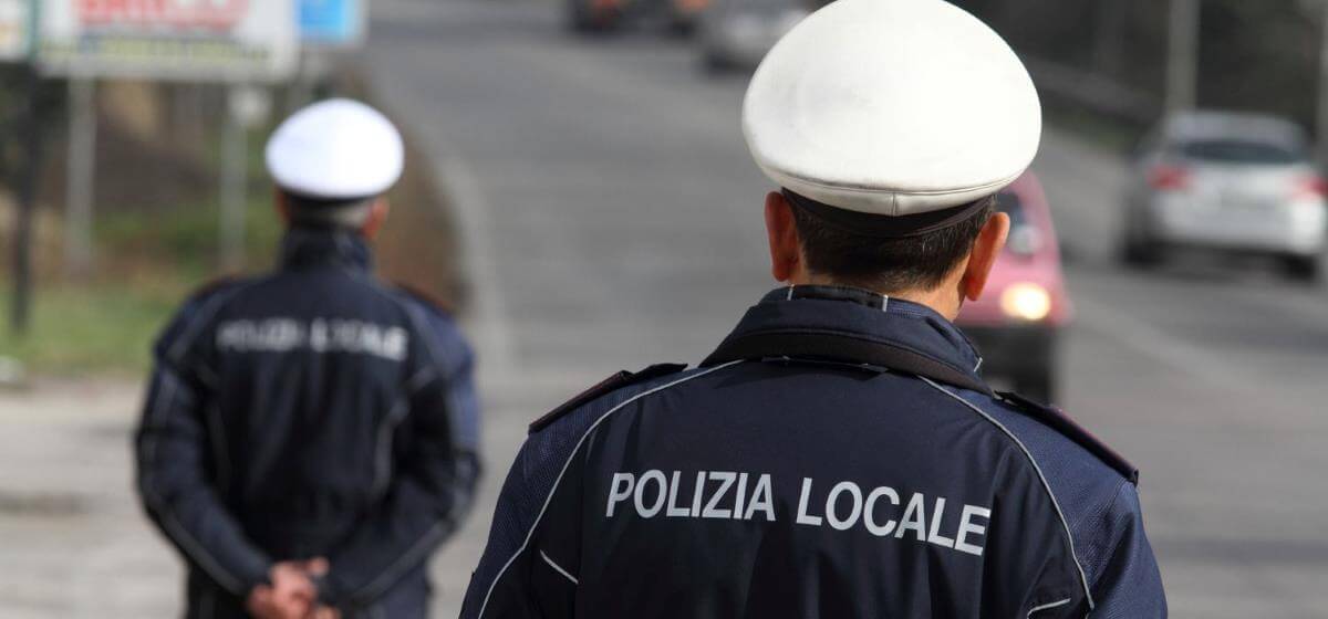 Immagine in evidenza dell'articolo: Concorso Comune di Giugliano in Campania: bando per 11 vigili urbani