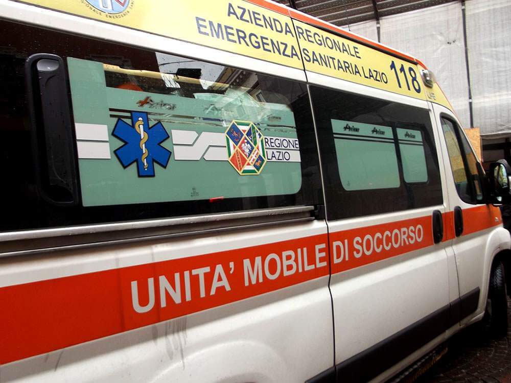 Immagine in evidenza dell'articolo: Concorso autisti ambulanza ARES 118 – 143 operatori tecnici