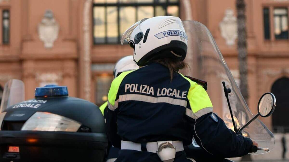 Concorso Vigili urbani Avellino: bando per 3 diplomati