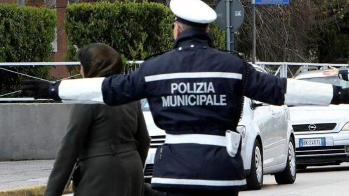 Concorso Agenti Municipali a Monza e Brianza: bando per 4 diplomati