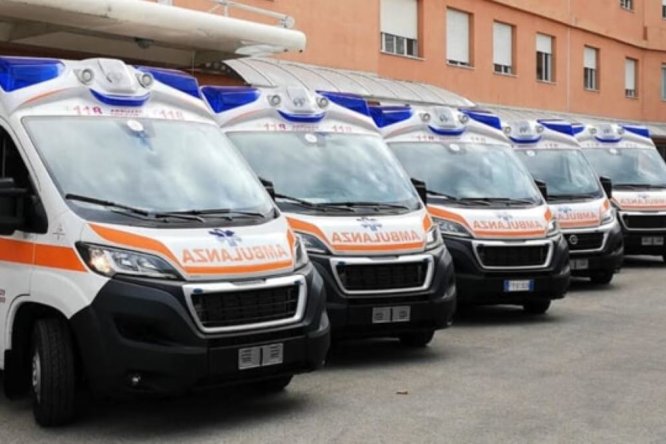 Immagine in evidenza dell'articolo: Concorso Autisti Ambulanze ASL Pescara, per 22 unità con licenza media