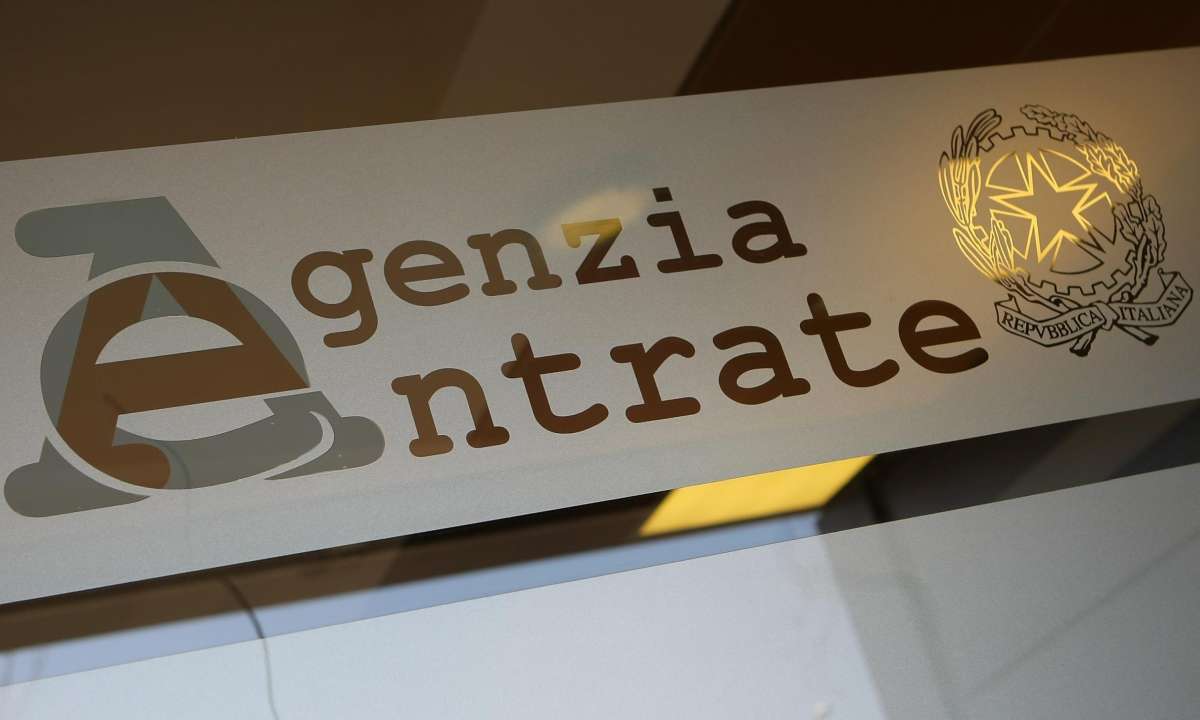 Immagine in evidenza dell'articolo: Concorso Funzionari Agenzia Entrate: bando per 30 unità a Bolzano