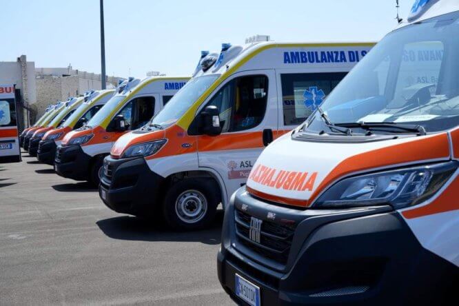 Immagine in evidenza dell'articolo: Concorso Autisti ambulanza a Bari: bando per 5 unità con terza media