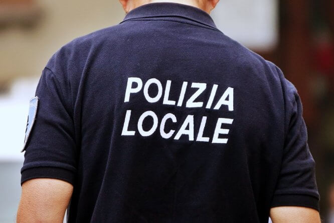 Immagine in evidenza dell'articolo: Concorso Comune di Brescia per 20 Agenti di Polizia Locale