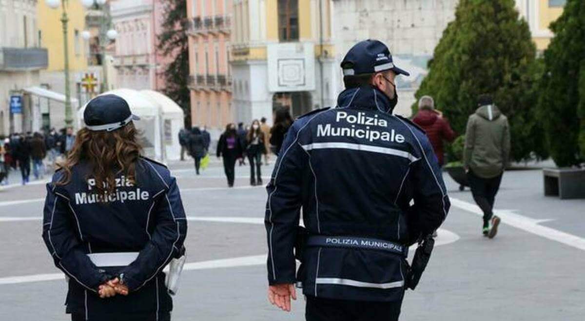 Concorso Istruttori vigilanza Toscana: 30 posti in vari Comuni