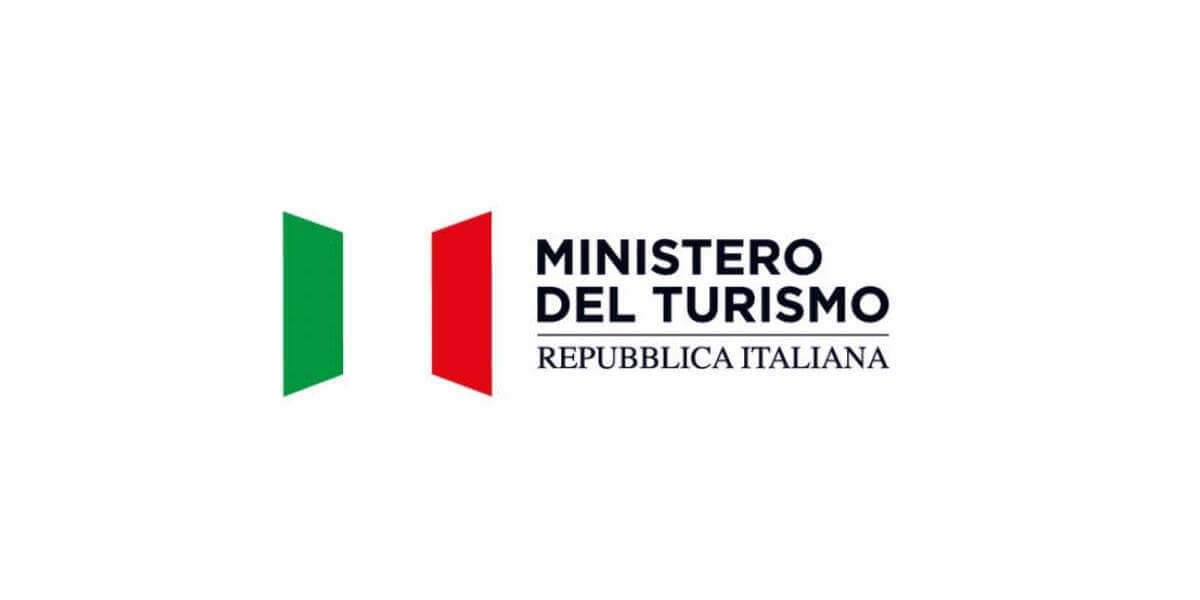 Concorsi Ministero del Turismo: bando per 180 assunzioni per diplomati e laureati