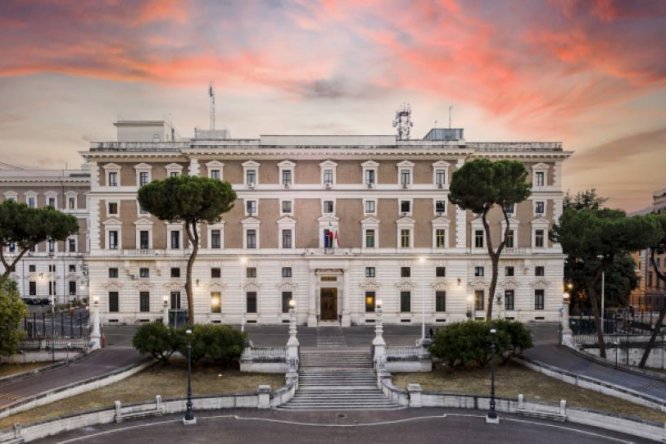 Immagine in evidenza dell'articolo: Concorsi Ministero dell’Interno 2025: in arrivo 3880 nuove assunzioni