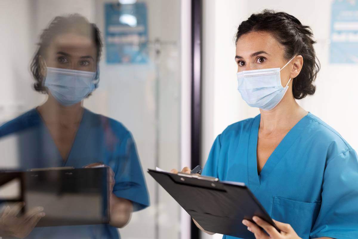 Immagine in evidenza dell'articolo: Concorso Infermieri ASST Pavia, per 9 laureati a tempo indeterminato
