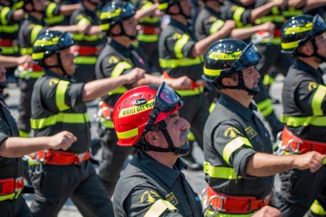 Immagine in evidenza dell'articolo: Concorso Vigili del Fuoco 2025 – 66 posti per Direttore sanitario