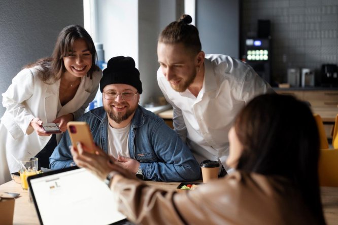 Immagine in evidenza dell'articolo: Lavoro social media manager: la PA apre a 20mila nuove assunzioni