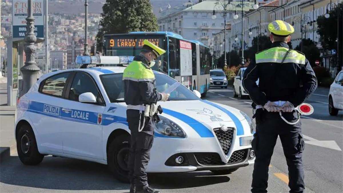 Concorso Comune di Trieste 2025: bando per 19 Agenti di Polizia Locale