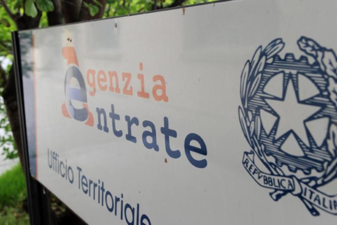 Immagine in evidenza dell'articolo: Selezione Agenzia Entrate Napoli, per 7 Operatori Addetti all’Archivio (categorie protette)