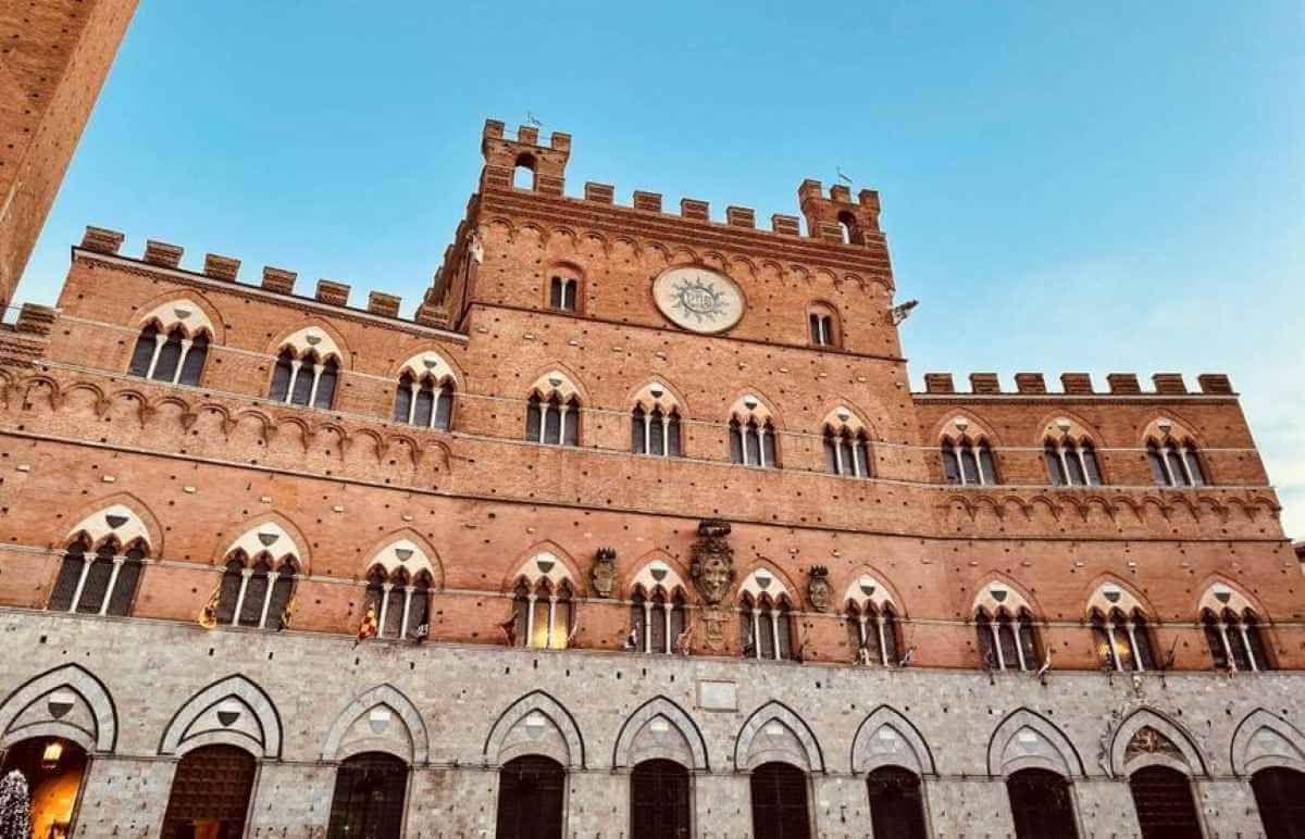 Immagine in evidenza dell'articolo: Concorso Comune di Siena: bando per 6 Istruttori tecnici