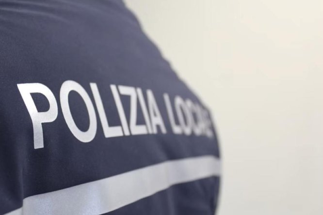 Immagine in evidenza dell'articolo: Concorso Polizia Locale a Capri, per 6 diplomati a tempo indeterminato