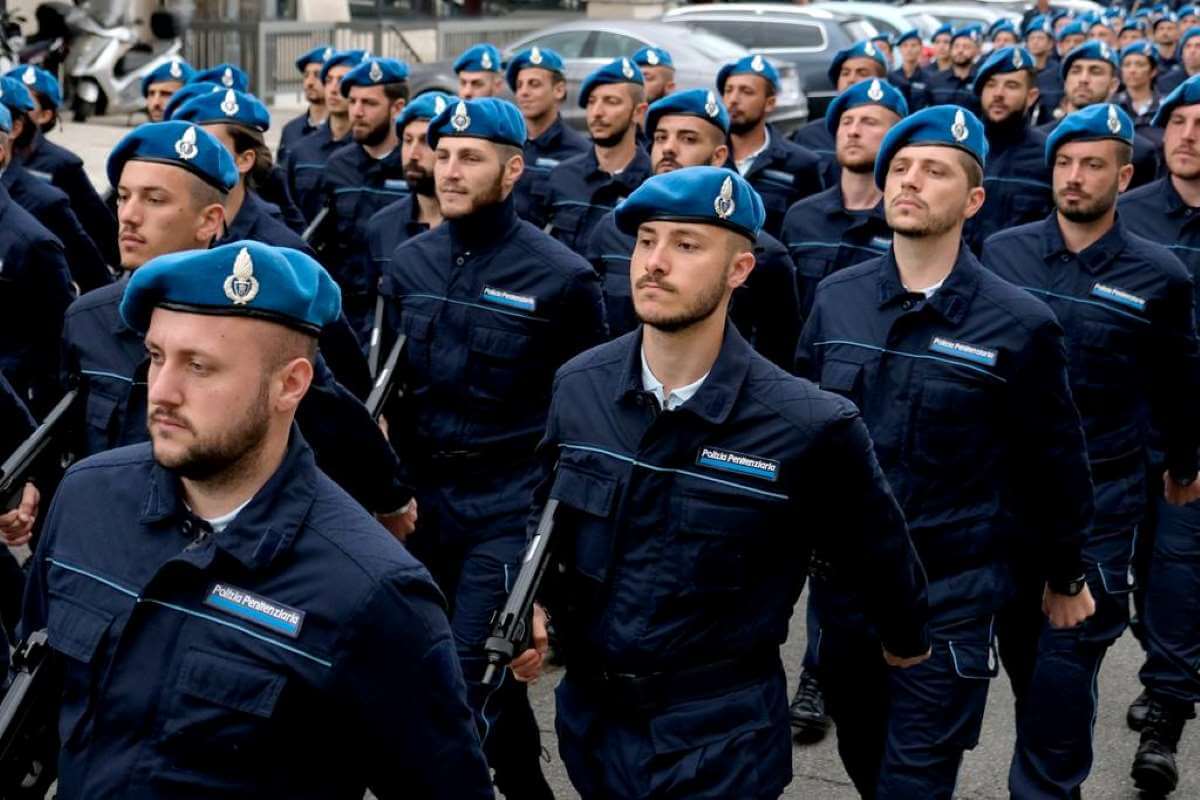 Immagine in evidenza dell'articolo: Concorso Polizia Penitenziaria 2025 – Bando per 653 Allievi Agenti del ruolo maschile