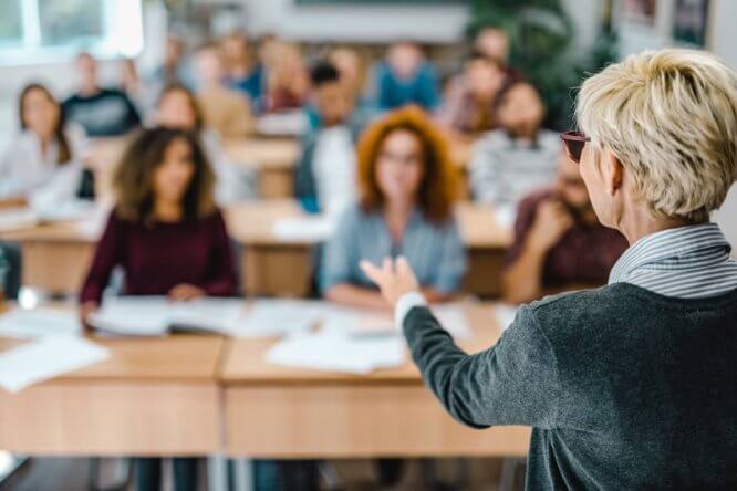 Immagine in evidenza dell'articolo: Come diventare Professore Universitario – La guida