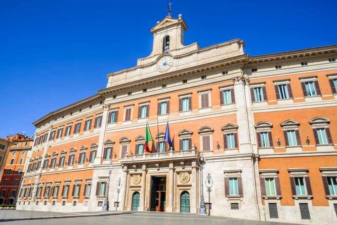 Immagine in evidenza dell'articolo: Concorso 15 collaboratori tecnici addetti ai servizi audiovisivi alla Camera dei deputati