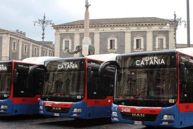 Immagine in evidenza dell'articolo: Concorso Autisti AMTS Catania: 22 posti per Conducenti di autobus a tempo indeterminato
