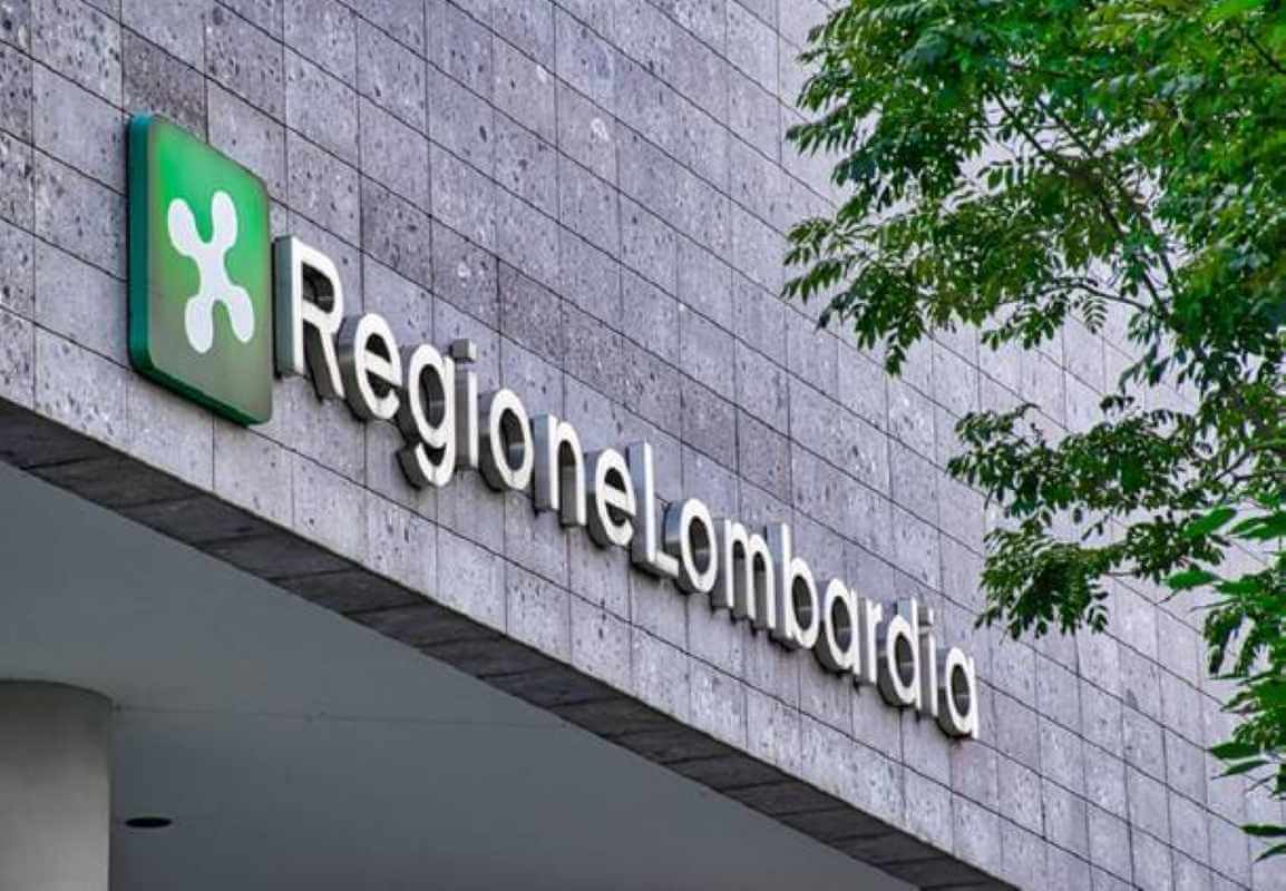 Immagine in evidenza dell'articolo: Concorso Funzionari Regione Lombardia, per 16 laureati a tempo indeterminato