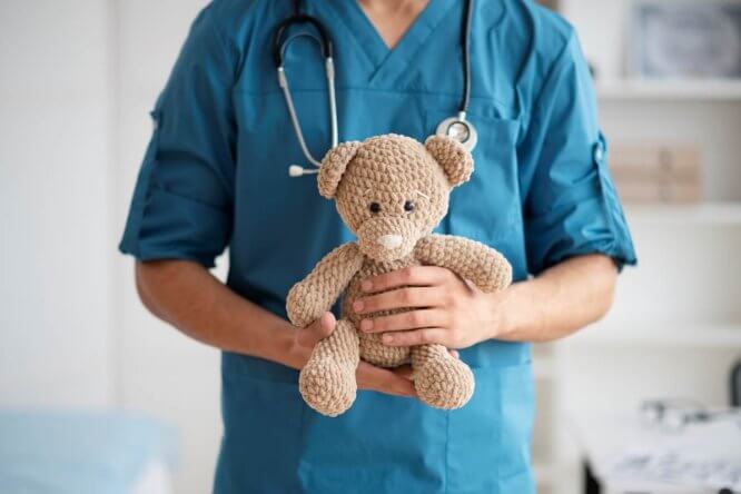 Immagine in evidenza dell'articolo: Concorso Infermieri pediatrici Lombardia: 20 unità a tempo indeterminato