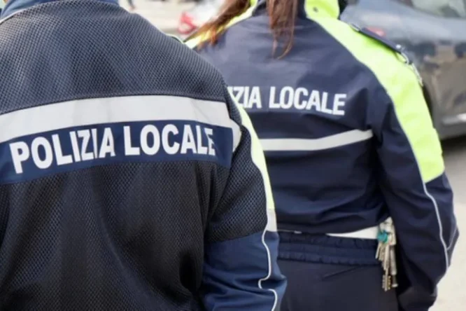 Immagine in evidenza dell'articolo: Concorso Comune di Paternò per Agenti di Polizia locale: ruolo e stipendio