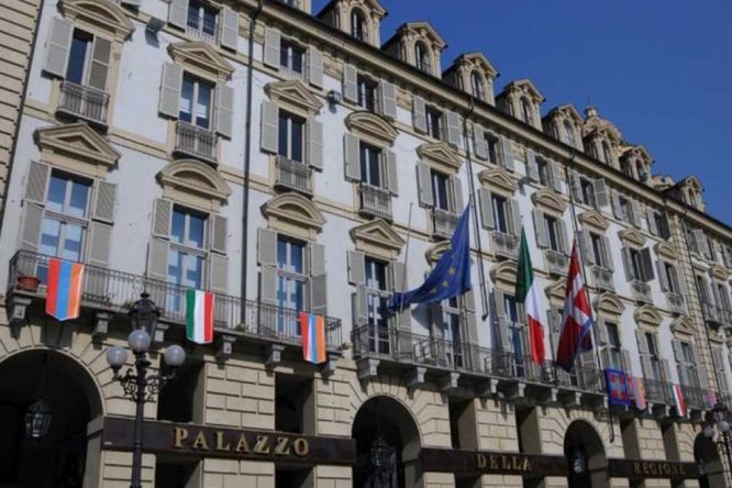 Immagine in evidenza dell'articolo: Concorso Istruttori Regione Piemonte: 15 posti per profilo amministrativo-contabile