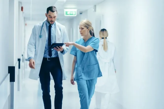 Immagine in evidenza dell'articolo: Concorso Assistenti Sanitari Azienda Zero Veneto: ruolo e stipendio