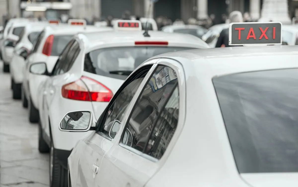 Immagine in evidenza dell'articolo: Concorso Comune di Lucca 2026: 7 assegnazioni Licenze Taxi