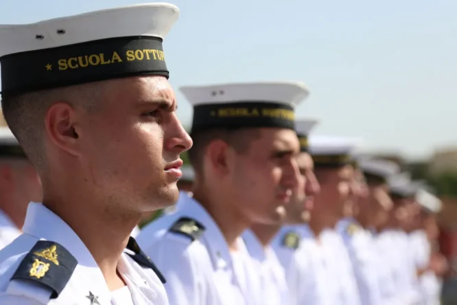 Immagine in evidenza dell'articolo: Concorso Marescialli Marina 2026: bando per 286 Allievi