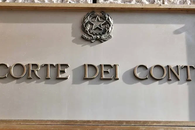 Immagine in evidenza dell'articolo: Concorsi Corte dei conti 2026: quattro bandi per 36 laureati area Funzionari