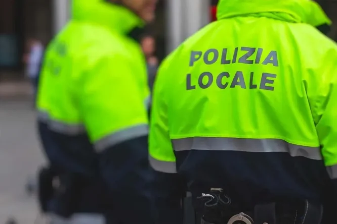 Immagine in evidenza dell'articolo: Concorso Comune di Calenzano: 14 posti come Istruttori Vigilanza