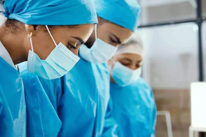 Immagine in evidenza dell'articolo: Concorso Infermieri ASST Santi Paolo e Carlo: 50 assunzioni a tempo indeterminato