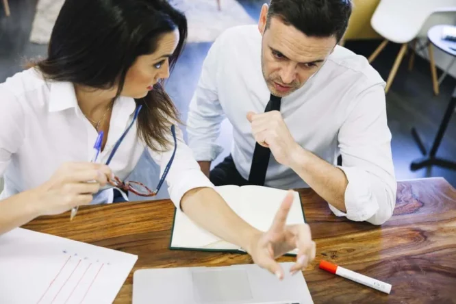 Immagine in evidenza dell'articolo: Concorso Funzionari economici Piccoli Comuni: ruolo, stipendio e cosa studiare
