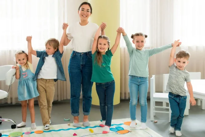 Immagine in evidenza dell'articolo: Concorso Insegnanti infanzia a Milano: 15 Istruttori dei Servizi Educativi