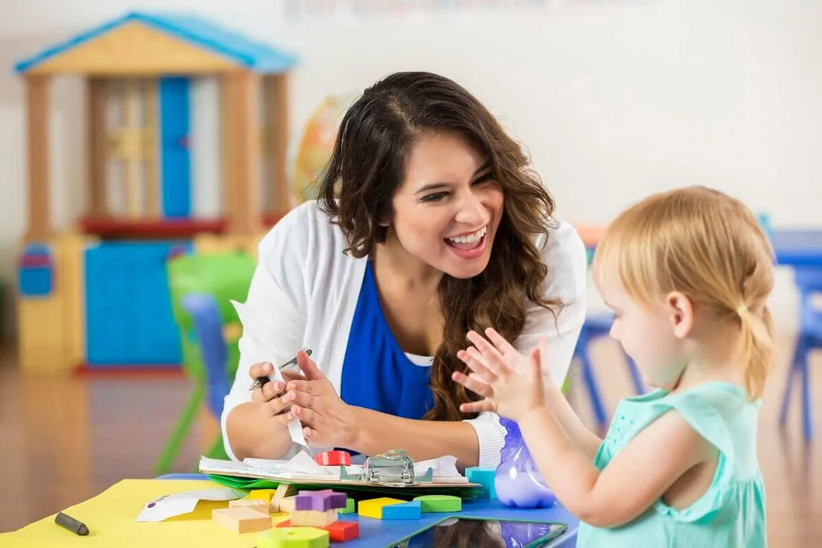 Concorso Comune di Cefalù: 5 posti a tempo pieno e indeterminato di Educatore asili nido
