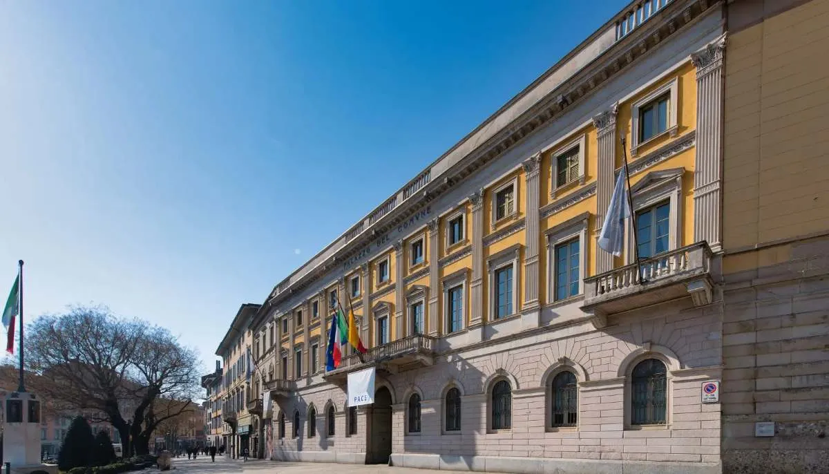 Immagine in evidenza dell'articolo: Concorsi Comune di Bergamo: 8 posti per Istruttori amministrativi e Agenti di Polizia Locale