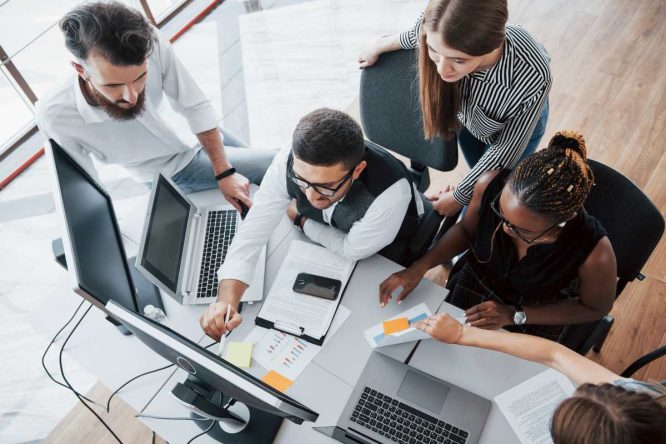 Immagine in evidenza dell'articolo: Concorso Azienda Ospedaliera Perugia: 7 posti per Collaboratori Informatici