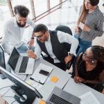 Immagine in evidenza dell'articolo: Concorsi Camera di Commercio Marche: bandi per 14 Istruttori e Funzionari